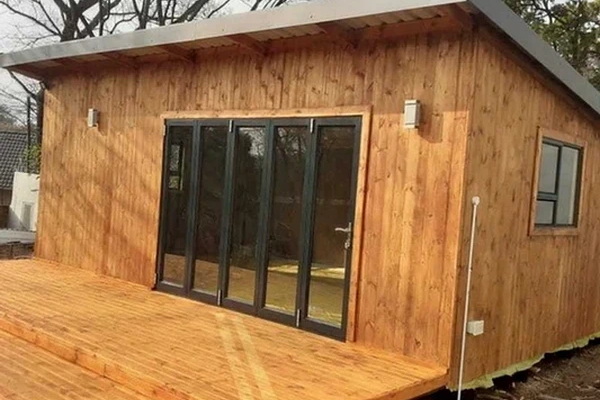 Solar and inverter tips for a Wendy house